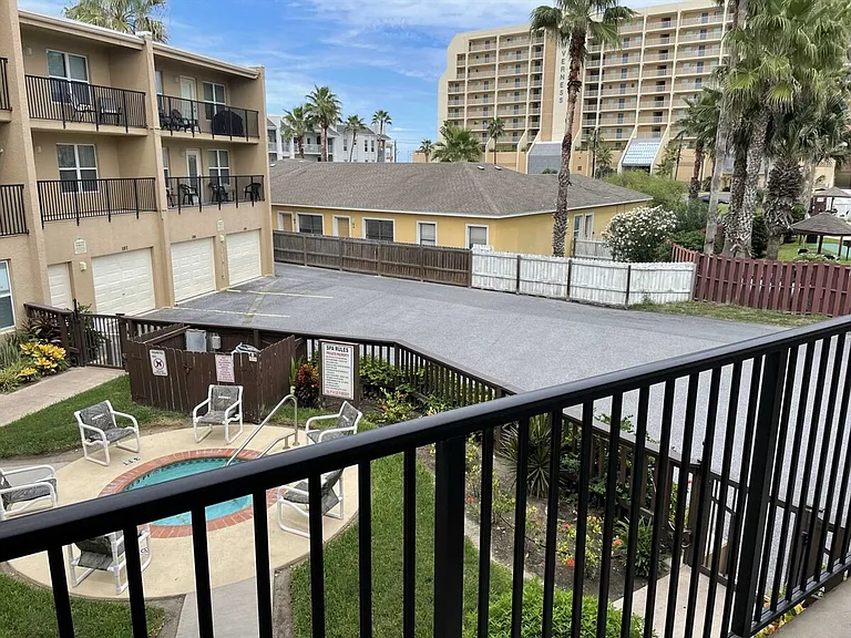 115 E Coronado Dr #ID1255939P — Photo 24
