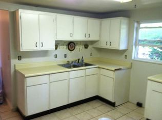 140 N Church St #1, Mount Pleasant, PA 15666