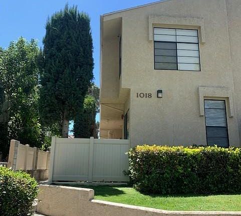 3rd image of 1018 Arcadia Ave #1