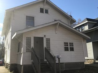 1212 Eureka St, Lansing, MI 48912