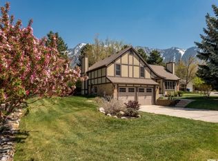 10755 S Dimple Dell Dr, Sandy, UT 84092