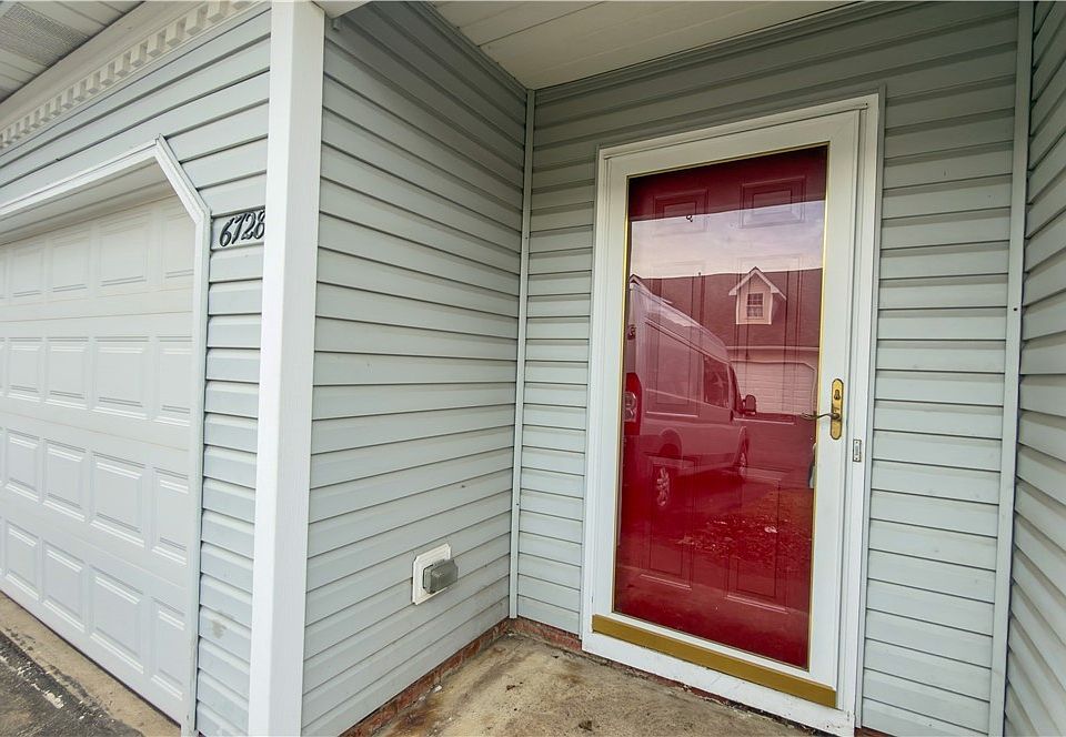 1st image of 6728 Bayside Dr
