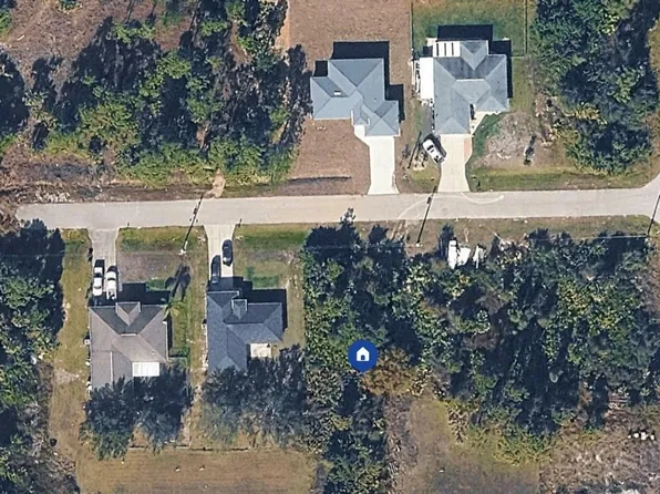 3205 54th St W, Lehigh Acres, FL 33971