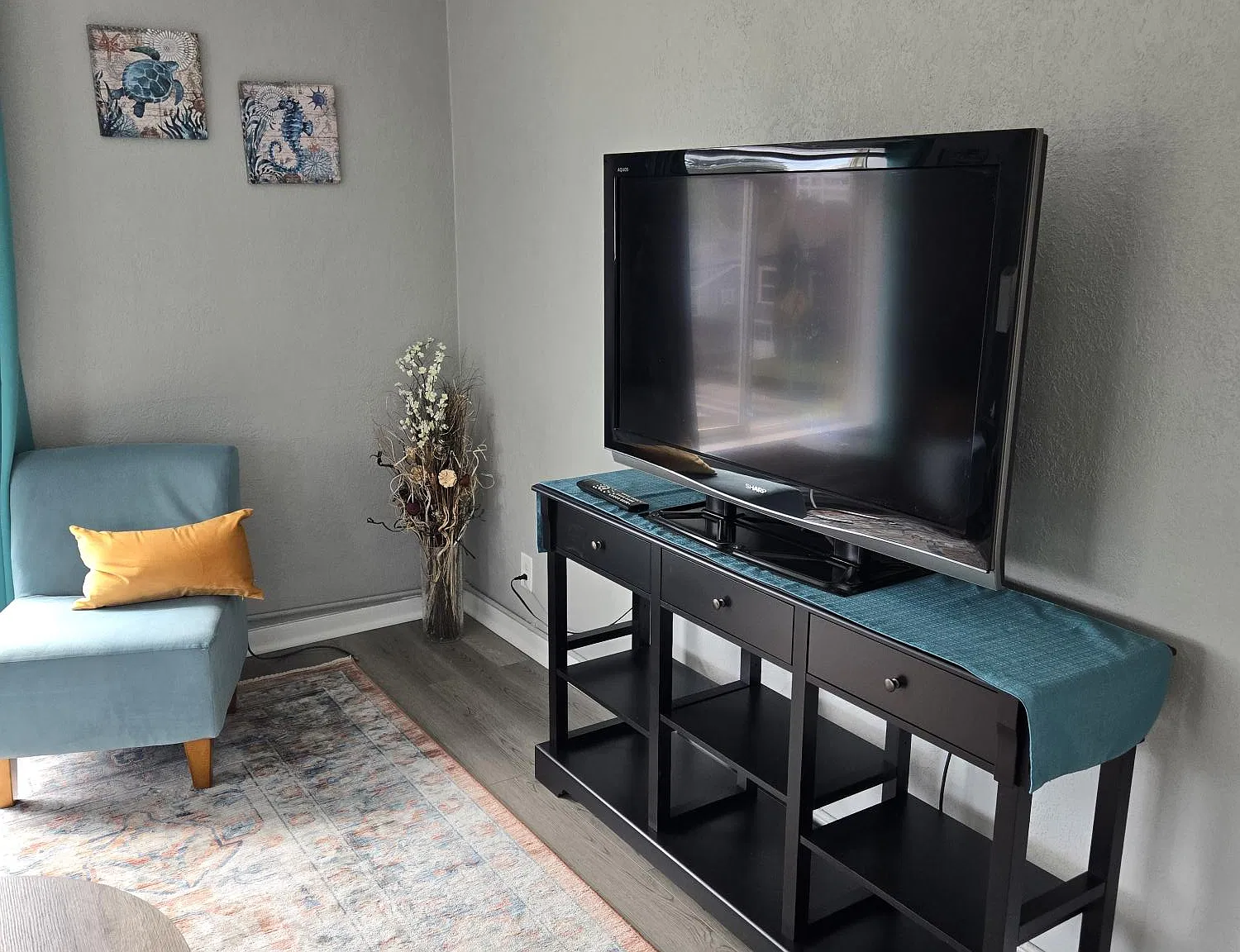 1 bed, 1100 sqft, $1,700 — Photo 3