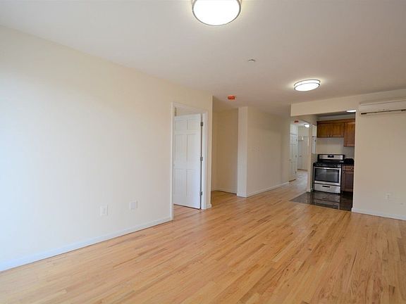 2nd image of 71-49 162nd St #4AA