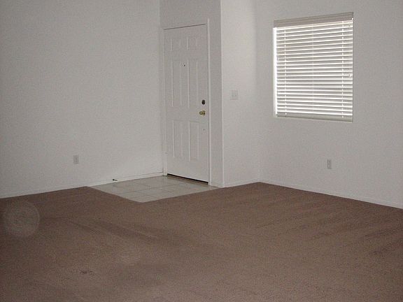 4th image of 5433 Eagle Claw Ave
