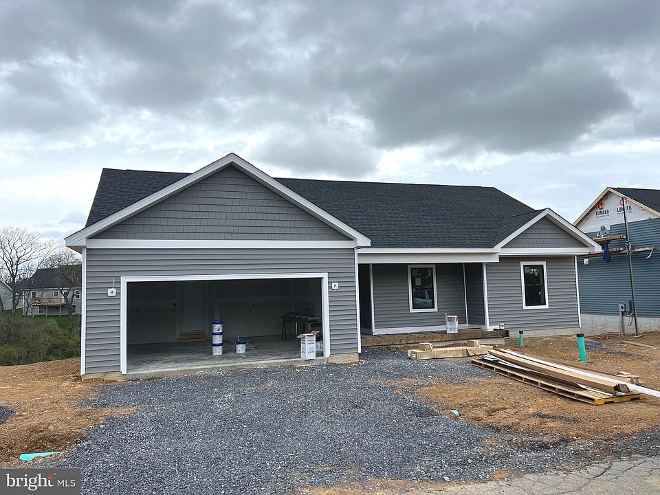 1st image of 268 Vicksburg Ct