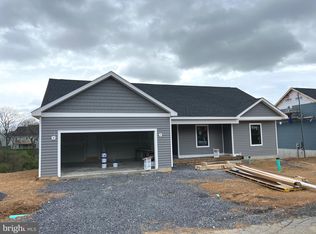 268 Vicksburg Ct, Martinsburg, WV 25404