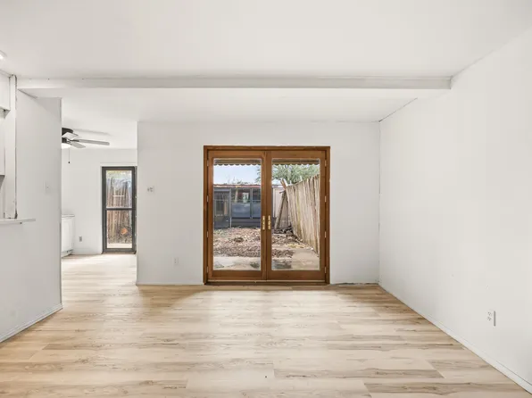 438 Arborview Dr, Garland, TX 75043