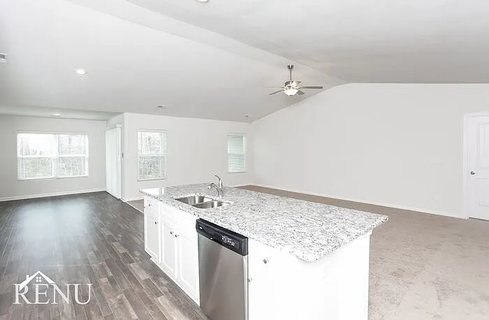 234 Sundew Rd — Photo 7