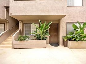 1116 E Palmer Ave, Glendale, CA
