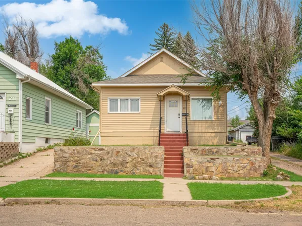 215 9th St, Havre, MT 59501
