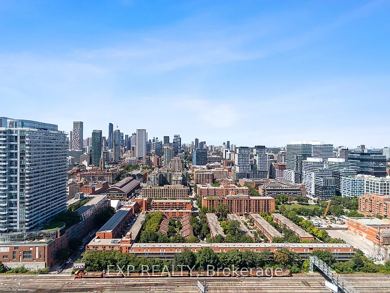 20 Richardson St #2710 — Photo 32