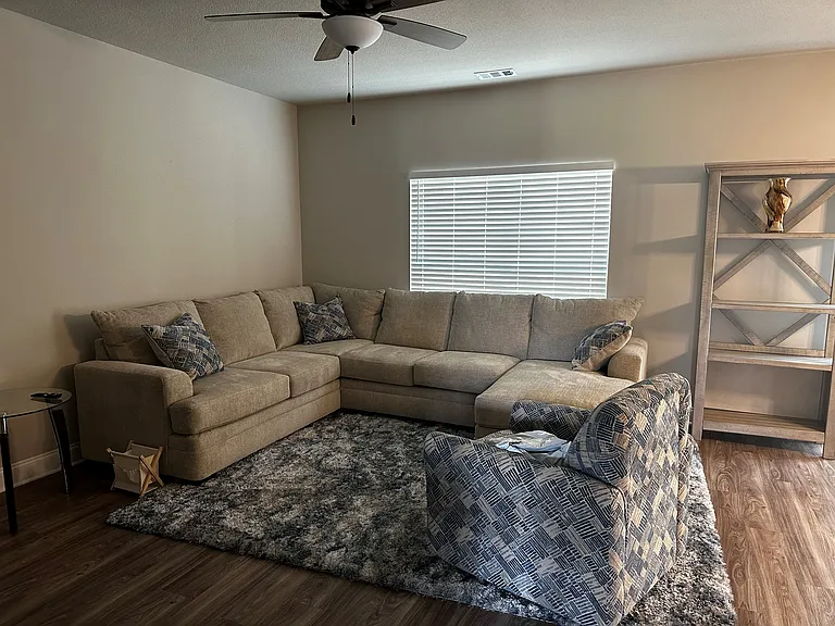 255 Timberlake Dr — Photo 2