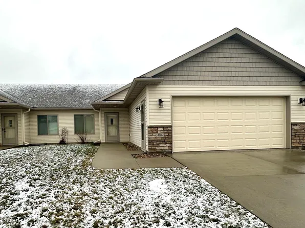 486 Limestone Ct NW, Eyota, MN 55934