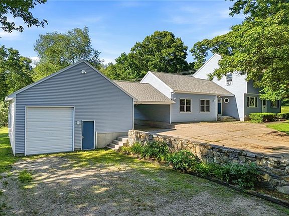 3rd image of 655 Saugatucket Rd