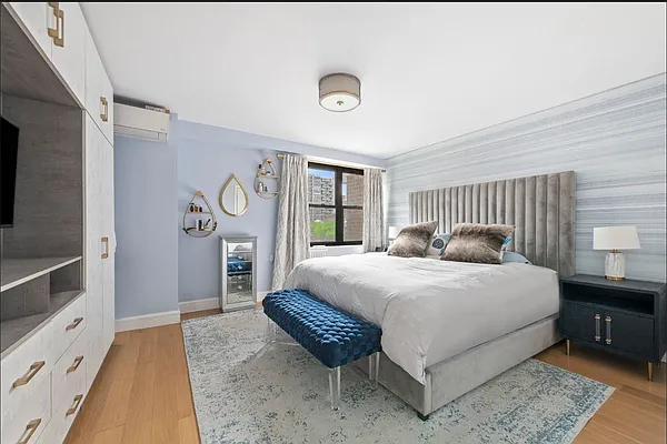 Rented by Corcoran | media 17