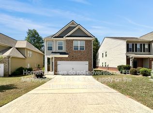 1067 Lear Dr, Locust Grove, GA 30248