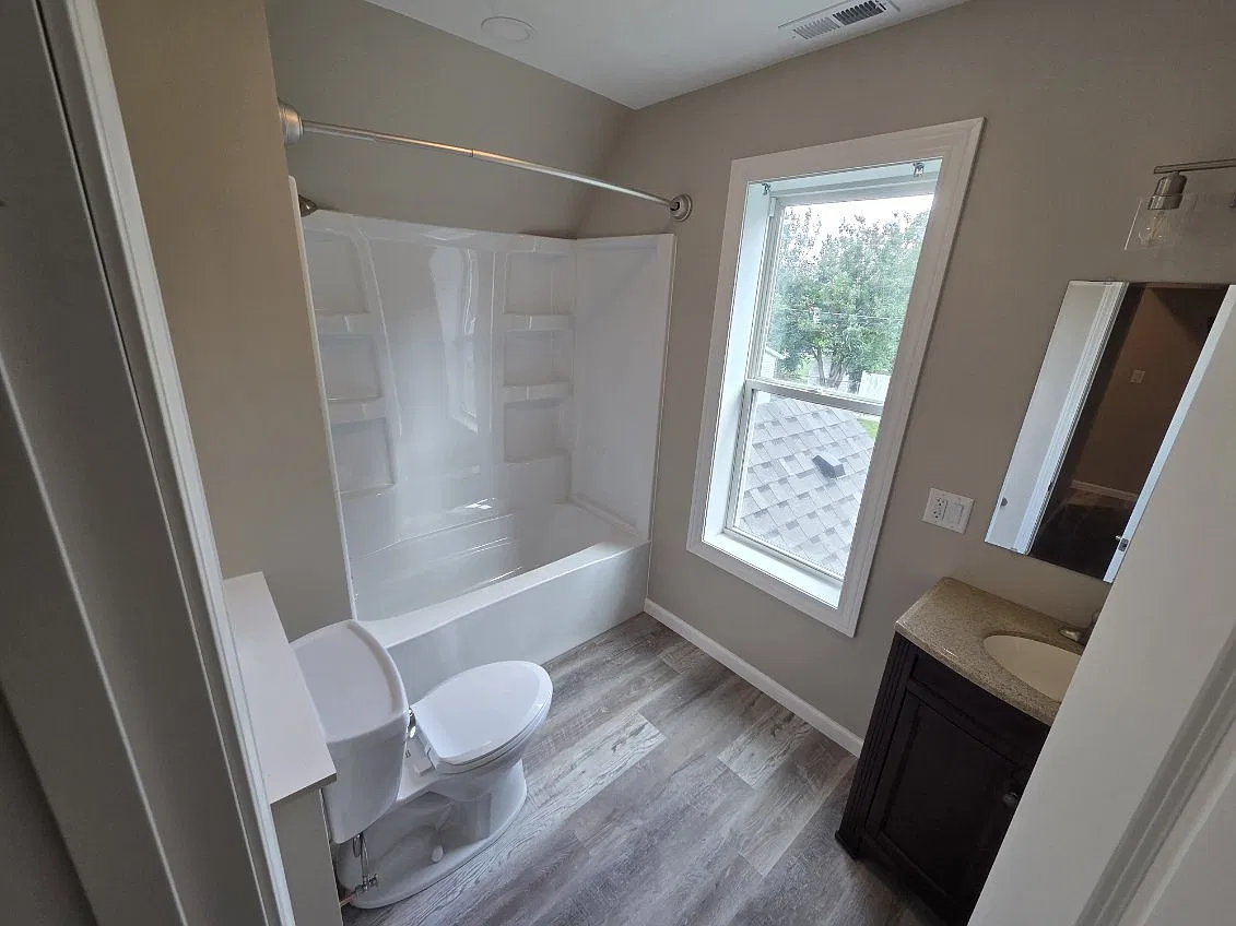 4 bed, 1500 sqft, $1,650 — Photo 4