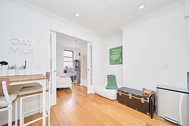 Rented by Living New York