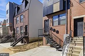 2146 N Franklin St #3 — Photo 11