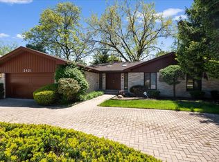 2821 Covert Rd, Glenview, IL 60025