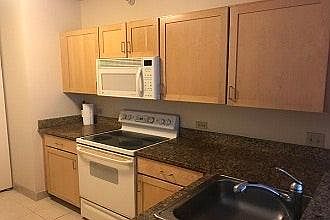 2nd image of 632 Harrison St APT 3Z