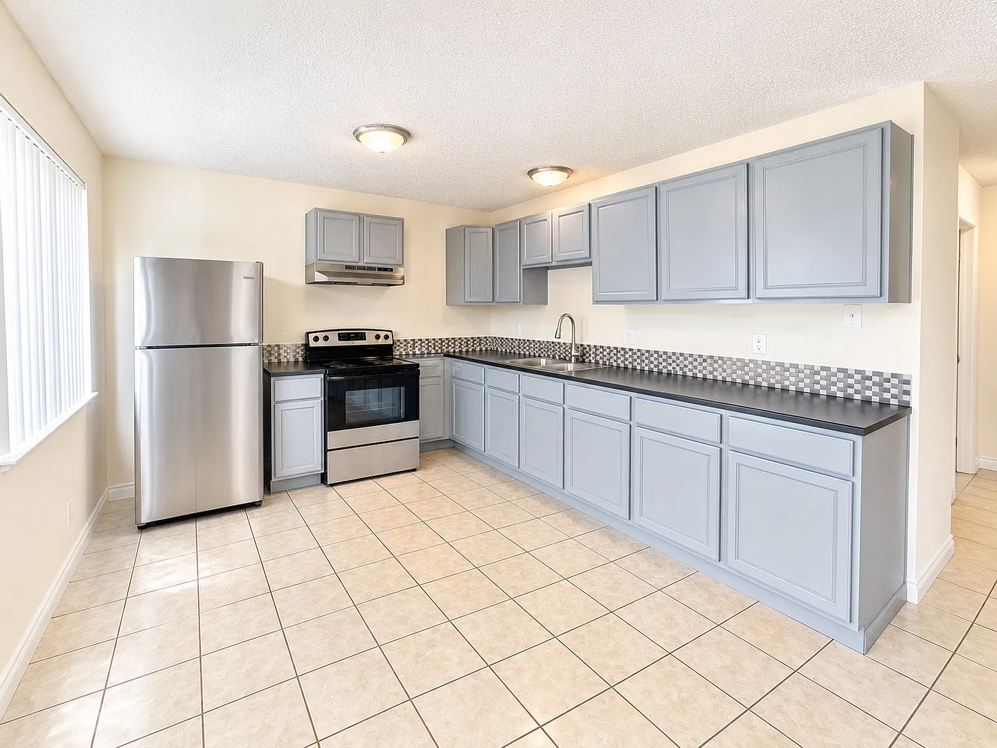 Dry Creek Apartments — Photo 2