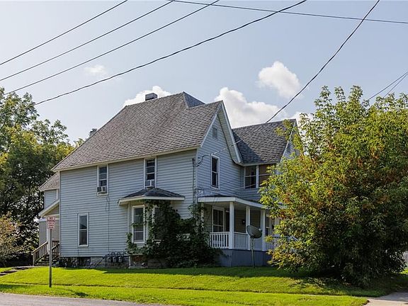 2nd image of 138 California Ave