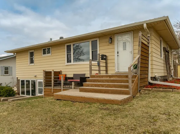 1803 15th St NW, Rochester, MN 55901