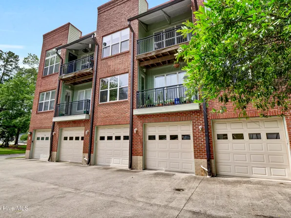 2906 Market Street #301, Wilmington, NC 28403