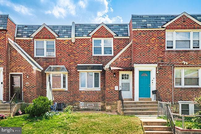 1st image of 2712 Knorr St