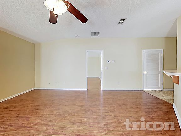 2nd image of 1043 Moosehead Dr