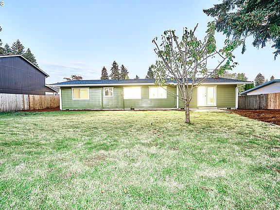 4th image of 8618 NE 149th Ave