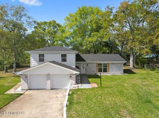 15314 Oakwood Ct, Gulfport, MS 39503