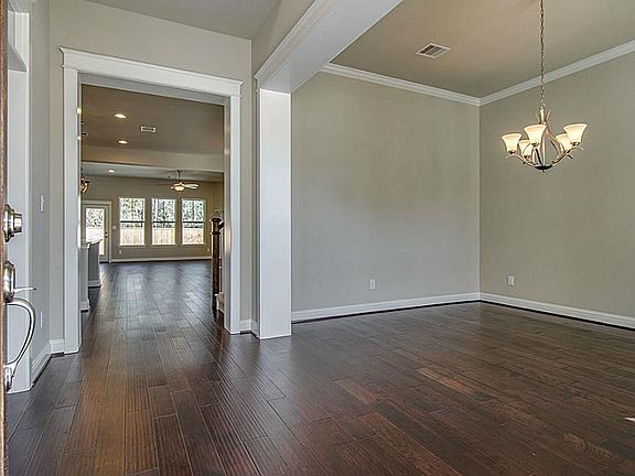 4th image of 167 Jacks Corner Dr