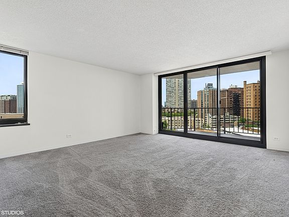 4th image of 3660 N Lake Shore Dr APT 912