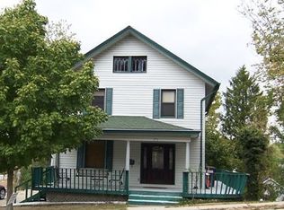 139 E Broadway St, Loveland, OH 45140