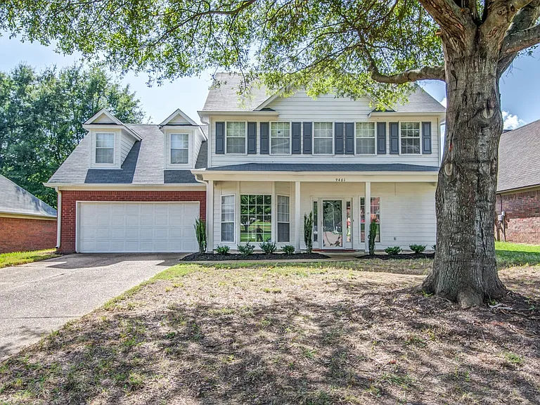 9461 Hickory Dr — Photo 2
