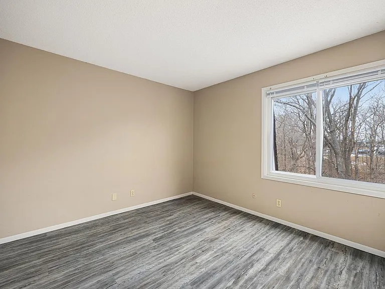 Woods + Meadow Apartments — Photo 7