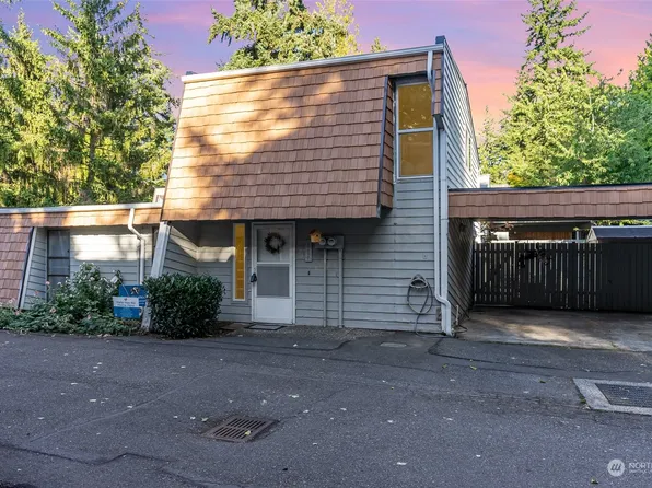 12521 SE 42nd Street, Bellevue, WA 98006