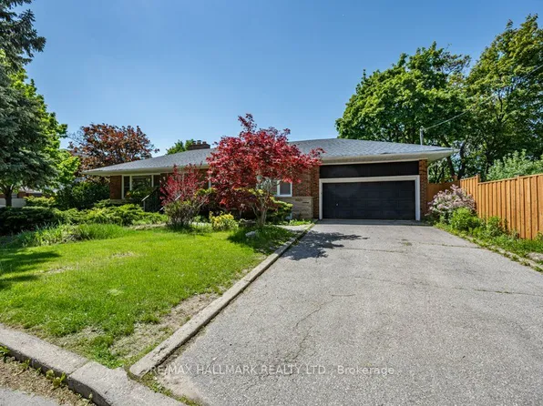 33 Tinder Cres, Toronto, ON M4A 1L2