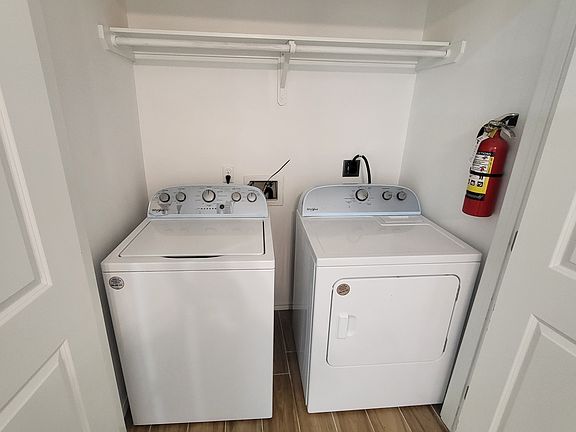 4th image of 7111 N 59th Ln #4