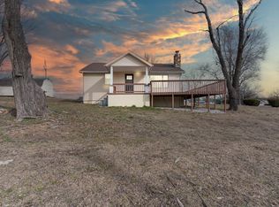 422 Bookout Rd, Branson, MO 65616