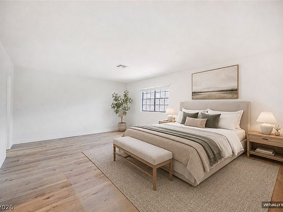 4th image of 501 Buttonwood Ln