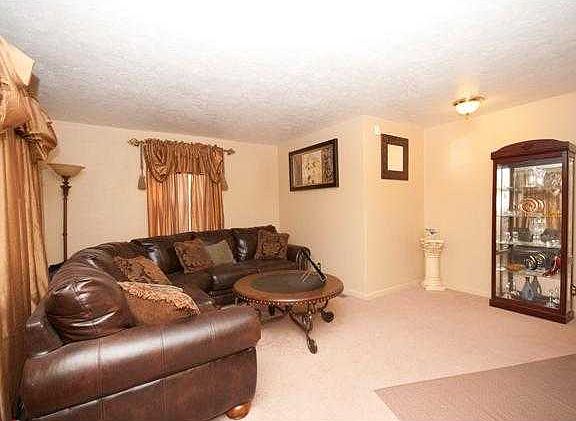 5th image of 4019 N Bolton Ave