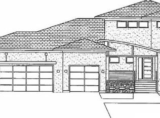 1980 Cleveland Ave N, Roseville, MN 55113