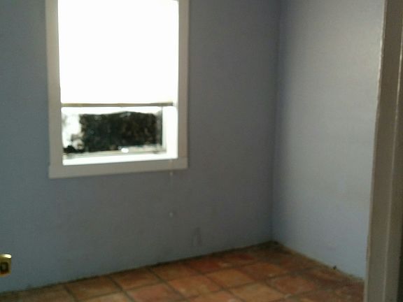 3rd image of 434 E Young APT 3
