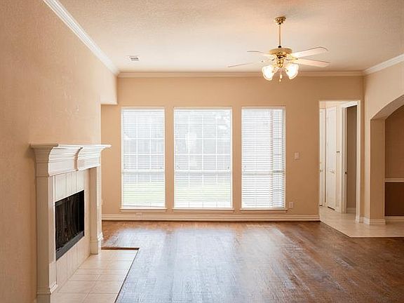 3rd image of 8417 High Meadows Dr