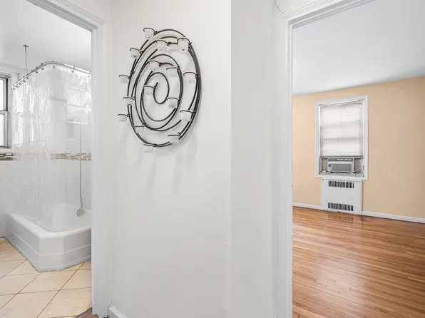 65-74 Saunders Street image 10 of 21